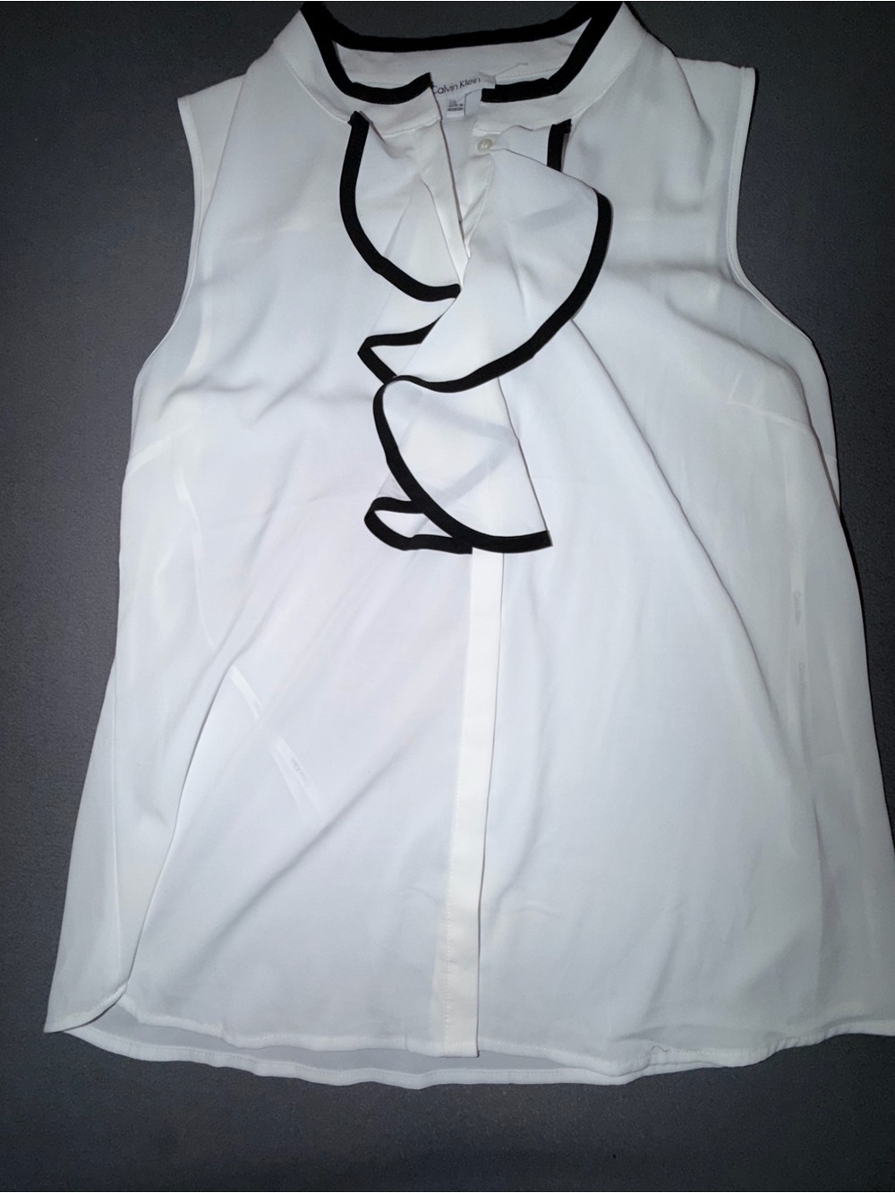 Calvin Klein Women’s Piped Ruffled Sleeveless Blouse Color Cream Size L